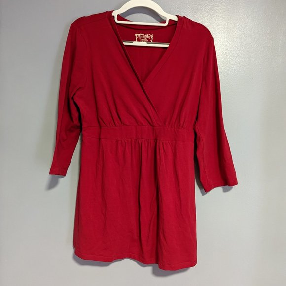 Motherhood Maternity 3/4 Sleeve V Neck Red Faux Wrap Top - Picture 1 of 8
